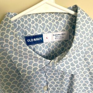 Old Navy Mens short sleeve button shirt L